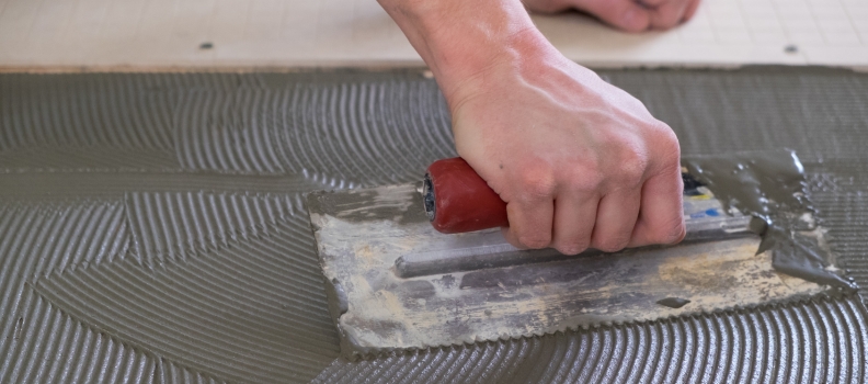 What is Thinset? How to Pick the Right Adhesive For Your Tiling Job